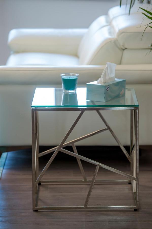 Suites Mana - Le Manaloft, Chic Et Moderne Avec Salle Privee De Fitness En Plein Centre-Ville De Rethel Eksteriør bilde